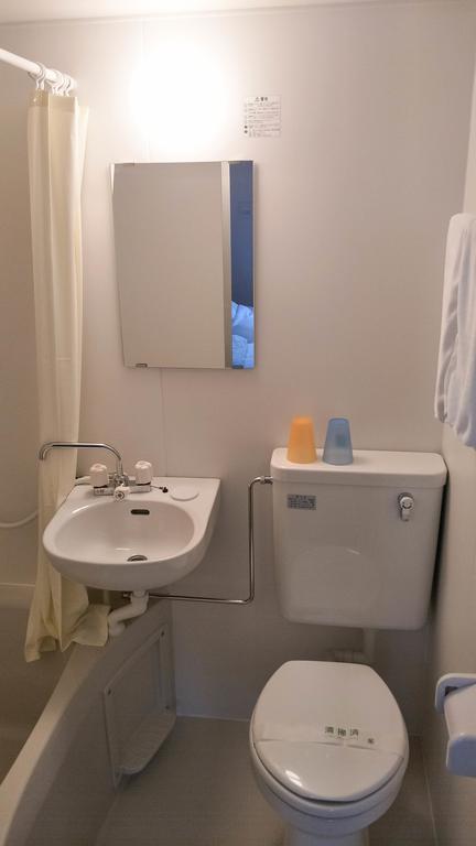 W.K Inn Oszaka Kültér fotó